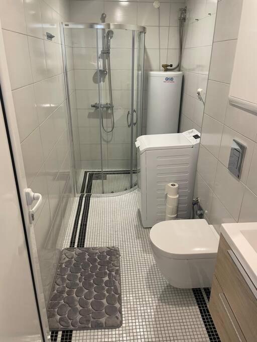 3 Rooms Apartment In Center Alesund Exterior photo