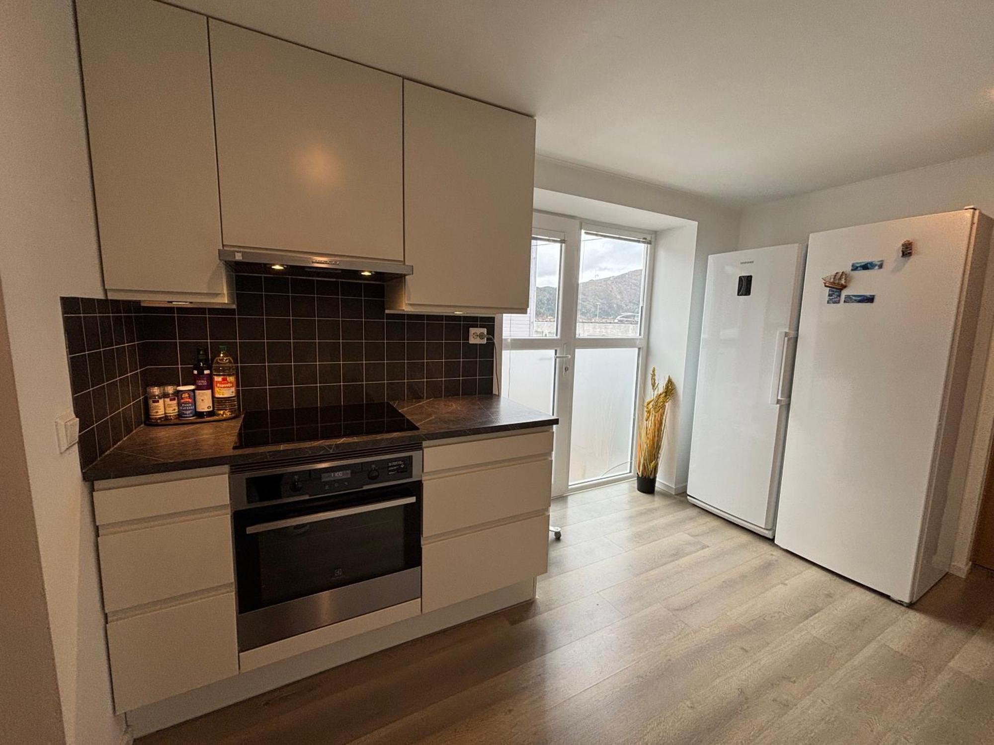 3 Rooms Apartment In Center Alesund Exterior photo