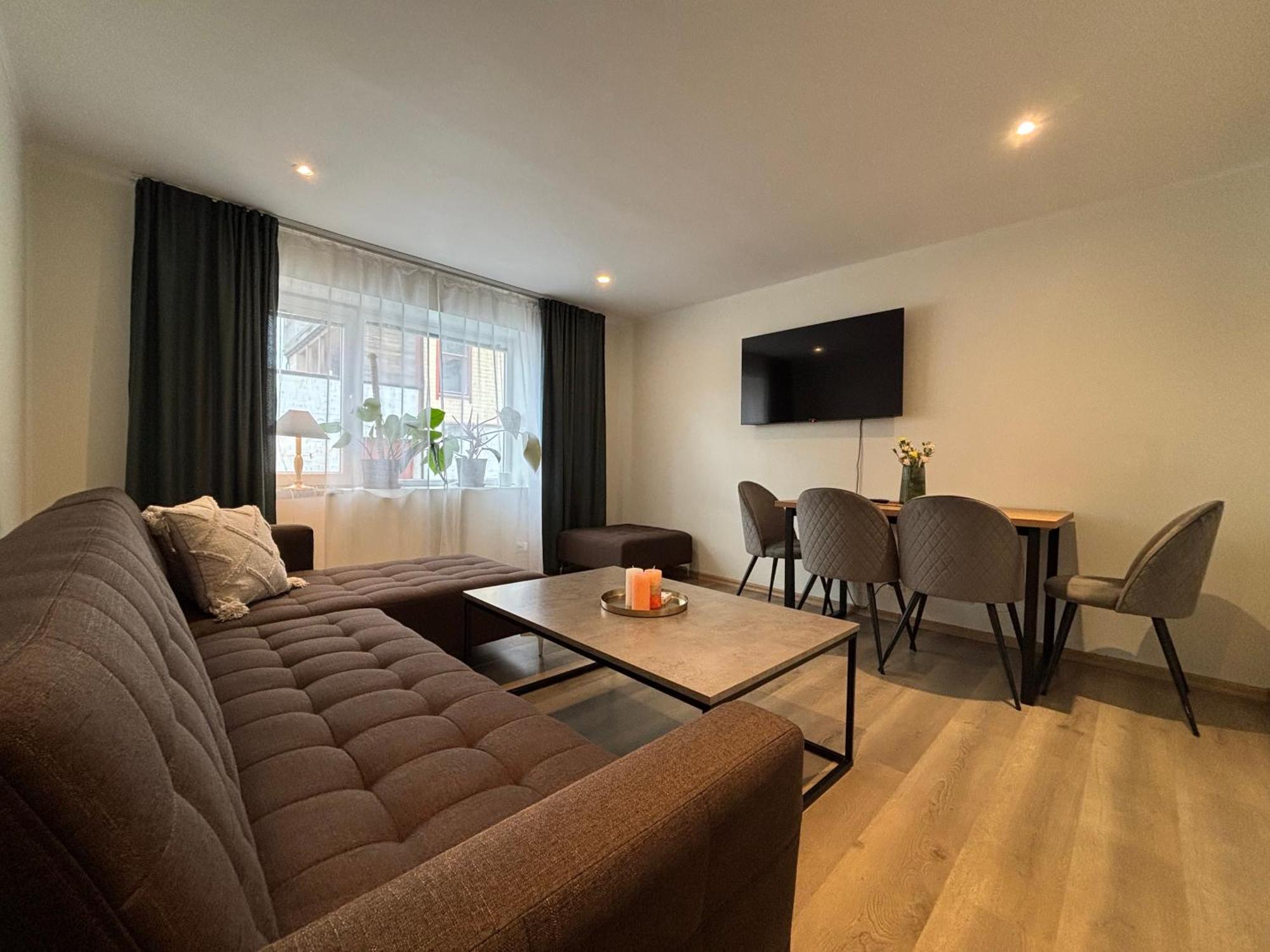 3 Rooms Apartment In Center Alesund Exterior photo